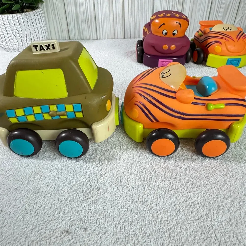 B. toys – Soft Vehicles Pull Back‎ Cars – Durable and Safe Toy Cars for Toddlers